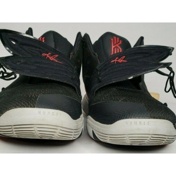 kyries basketball shoes red